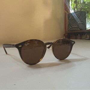 Ray-Ban Tortoiseshell Sunglasses with Brown Lenses